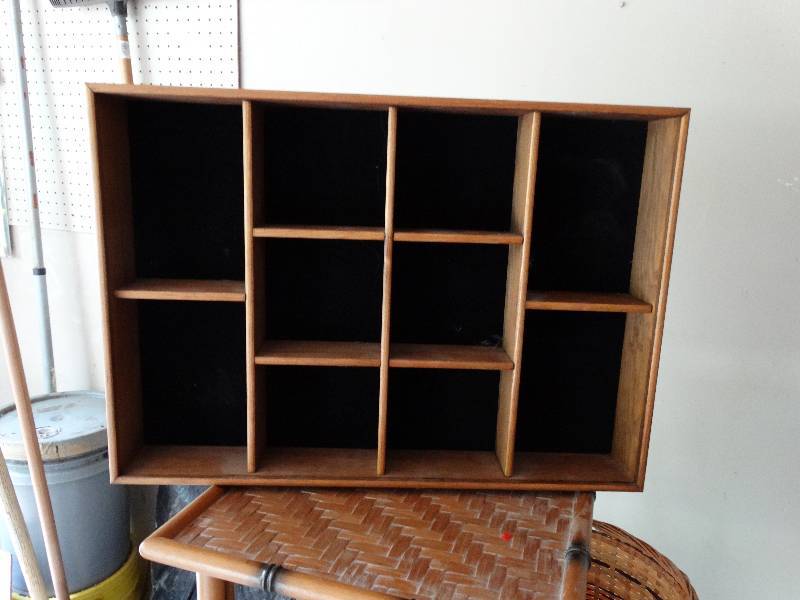 lot 13511 image: Basket and shadow box.