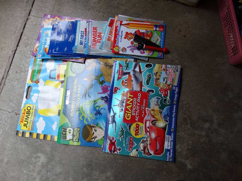 lot 13561 image: 3 large activity book and kids learning books.