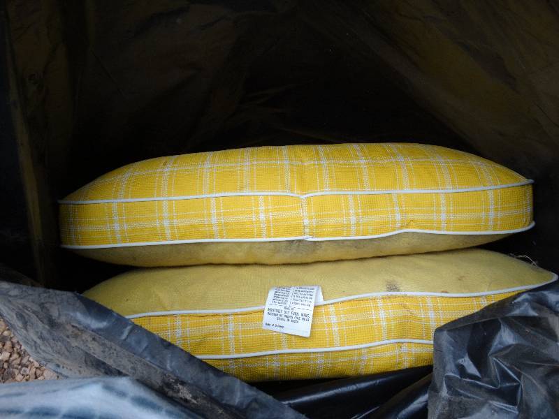 lot 13564 image: Big yellow outdoor cushions.