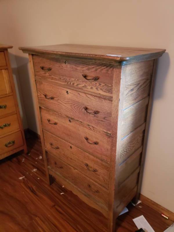 Wooden Antique Chest Of Drawers Smithville Living Estate Auction