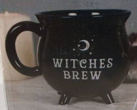 lot 42209 image: Witches Brew Cauldron Mug - Broken Handle
