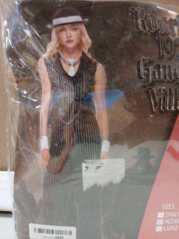 lot 51946 image: 1920s Gangster Style Costume - Medium Size