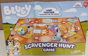 lot 23354 image: Bluey Scavenger Hunt Board Game