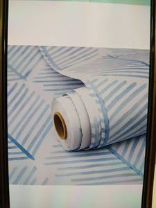 lot 31905 image: Guava Peel and Stick Wallpaper 17.7 x 472in White with Blue Pattern