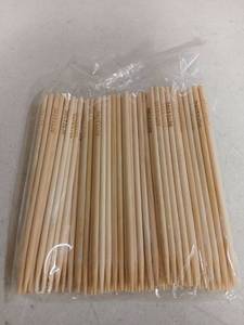 lot 31908 image: Betesine Natural Bamboo Kabob Sticks 6in 100pk
