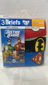 lot 5460 image: Justice League Toddler Boy Logo Underwear, 3 Pack Size 4t