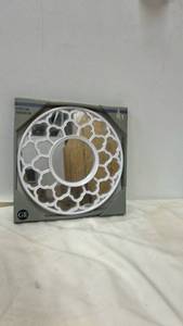 lot 5485 image: Decorative Round White Quatrefoil Wall Mirror