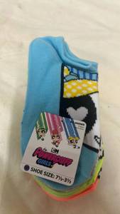 lot 5533 image: Powerpuff Girls Kids No-Show Socks 5-Pack Shoe Size 7.5-3.5