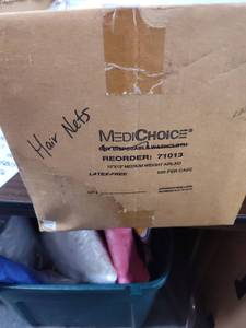 lot 8002 image: Case of Hair nets