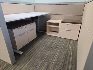 lot 13047 image: Contents of Cubicle, Height Adjustable Desk, Storage Filing Cabinet, (2) Small Filing Cabinets