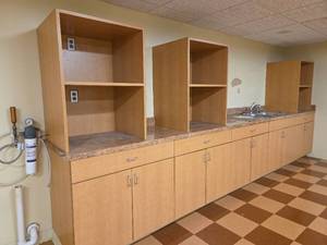 lot 13092 image: Cabinet System, and 3M Replacement Cartridge For 3M High Flow Series System