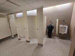 lot 20054 image: Contents of Mens Restroom