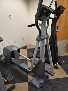lot 20074 image: NordicTrack CX 938 Elliptical Trainer