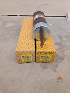 lot 49672 image: (2) Fusetron FRS-R-350 Dual-Element Time Delay Fuse