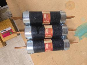 lot 49698 image: (3) Fusetron FRS-R-300 Time Delay Current Limiting Fuses