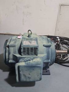 lot 49700 image: Marathon Globetrotter Industrial Electric Motor