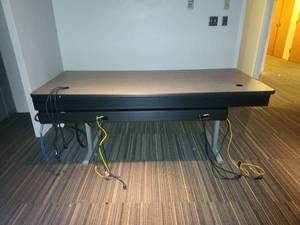lot 20360 image: Student Desk W Cable Management