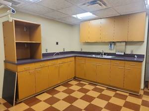lot 13080 image: Complete Laboratory Cabinet Set with Sink and Countertops
