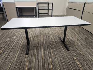 lot 20442 image: Modern Office Desk with Metal Base