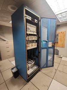 lot 20456 image: Fujitsu Flashwave 4100 Telecommunications System