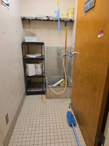 lot 13084 image: Commercial Metal Utility Shelf Unit
