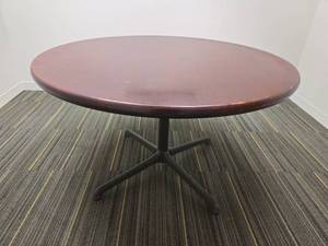 lot 13098 image: Round Conference Table with X-Base