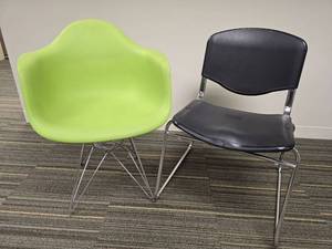lot 49790 image: Modern Office Chairs - Lime Green and Black Set