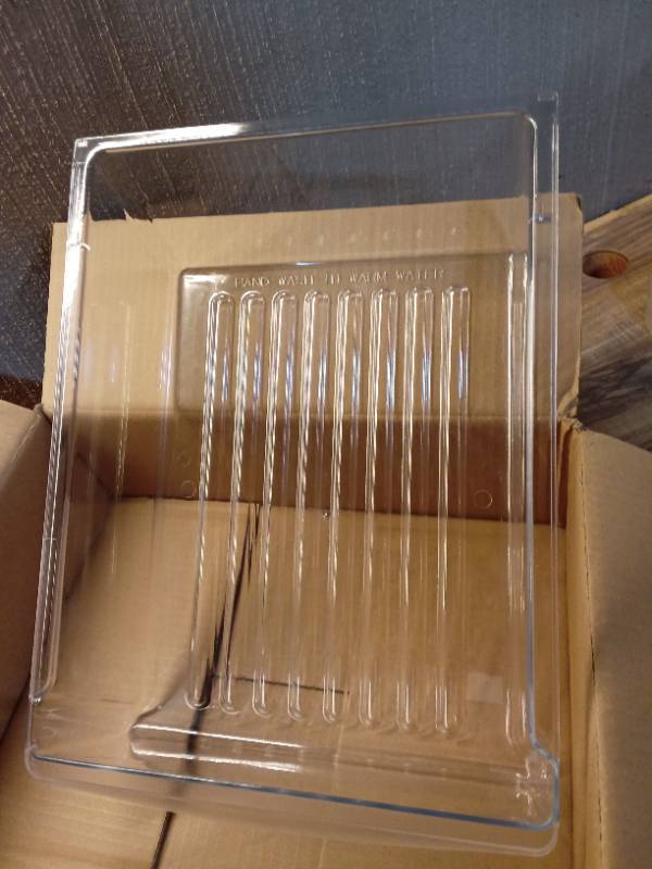 lot 6125 image: Plastic container