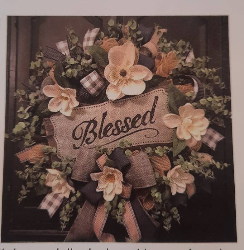 lot 7319 image: Blessed Spring Wreath White and Green - Retail $80