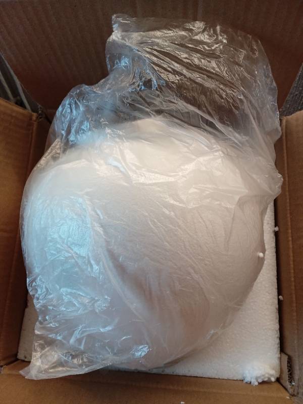 lot 8271 image: Extra Large Ceramic Flower vase, Decorative Jar Oversize Modern 0614 White - Retail $70