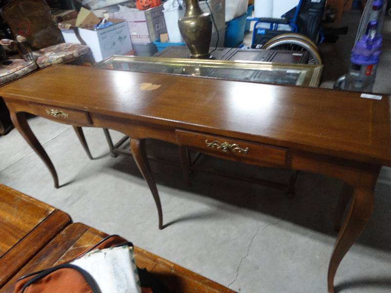 Wood Henredon Sofa Table Wichita Auction Ict Warehouse