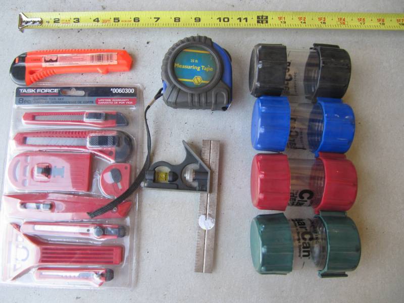 lot 774 image: LOT OF TASK FORCE CUTTERS SMALL CONTAINERS FOR HOLDING BOLTS NUTS  , A SQ AND TAPE