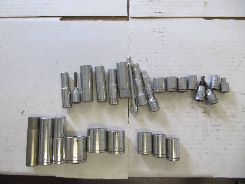 lot 724 image: Lot of Sockets, Extensions ETC  Various Makes 9 - 12 Inch drive 17 38 (Shop Tools)