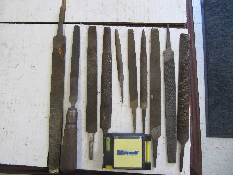 lot 758 image: Lot of 10 Metal Files &Tape Measure (Shop Tools)