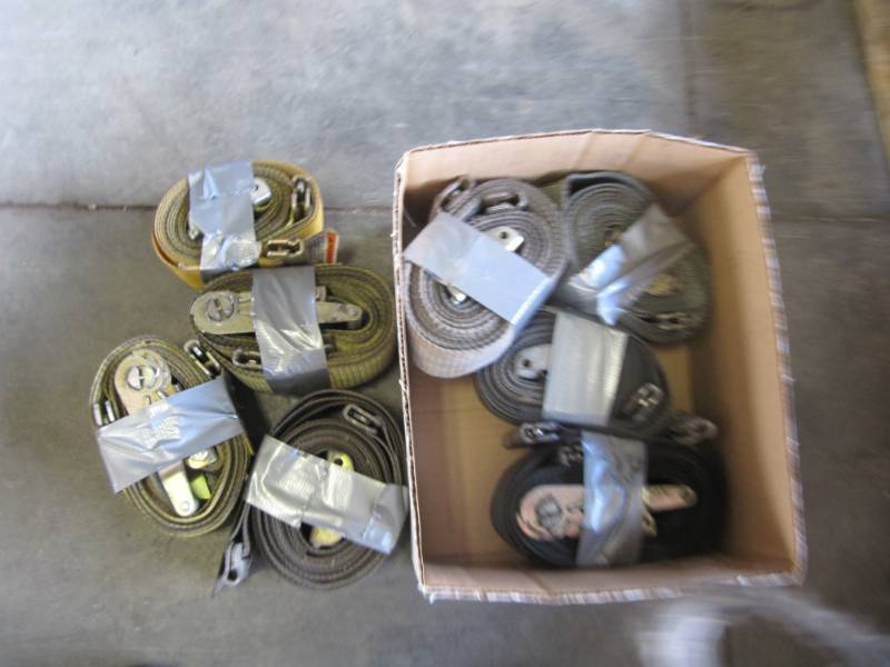 lot 304 image: Lot of 8 Cargo Tie Down Straps