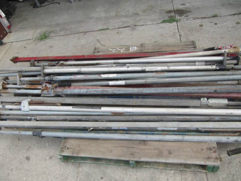 lot 311 image: Pallet of Cargo Load Locks