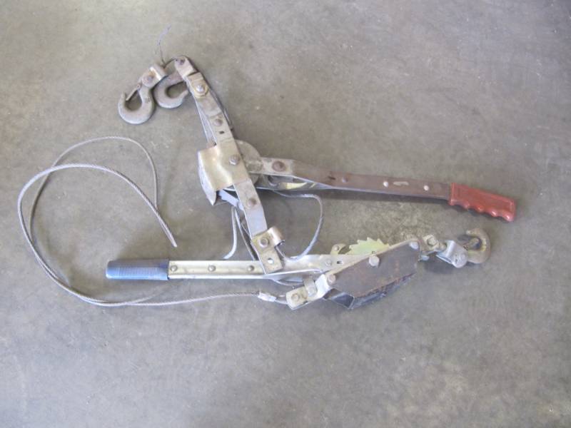 lot 322 image: LOT OF 2 CABLE COME - A - LONGS