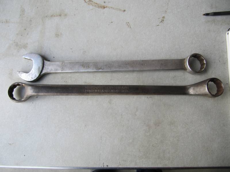 lot 291 image: TRU-TEST 1 14  &  1 WILLIAMS  1 14 & 1 116  WRENCHES