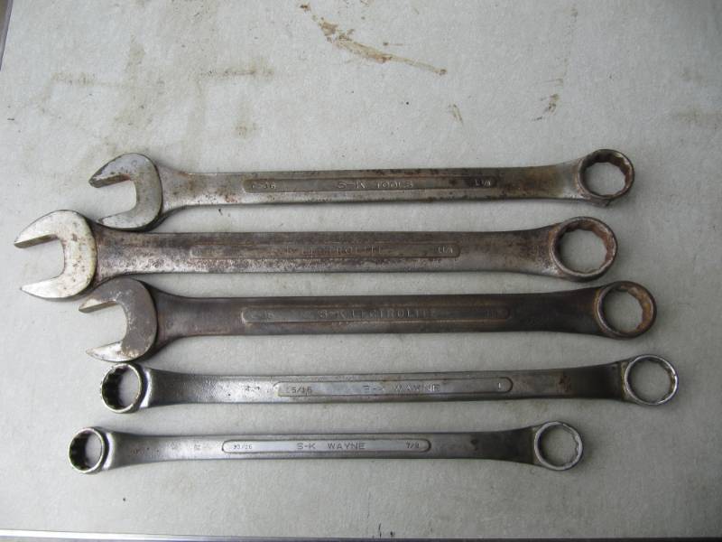 lot 293 image: SK WRENCHES  1 14    (2) 1 18 ,  1516 & 1  , 7   & 1316 LOT OF 5  WRENCHES (SHOP TOOLS)
