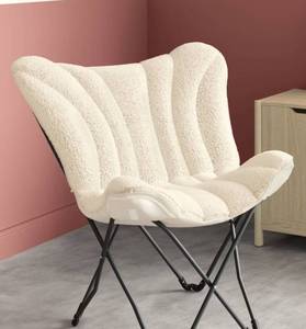lot 5557 image: Butterfly Chair Faux Shearling Cream - Room Essentials