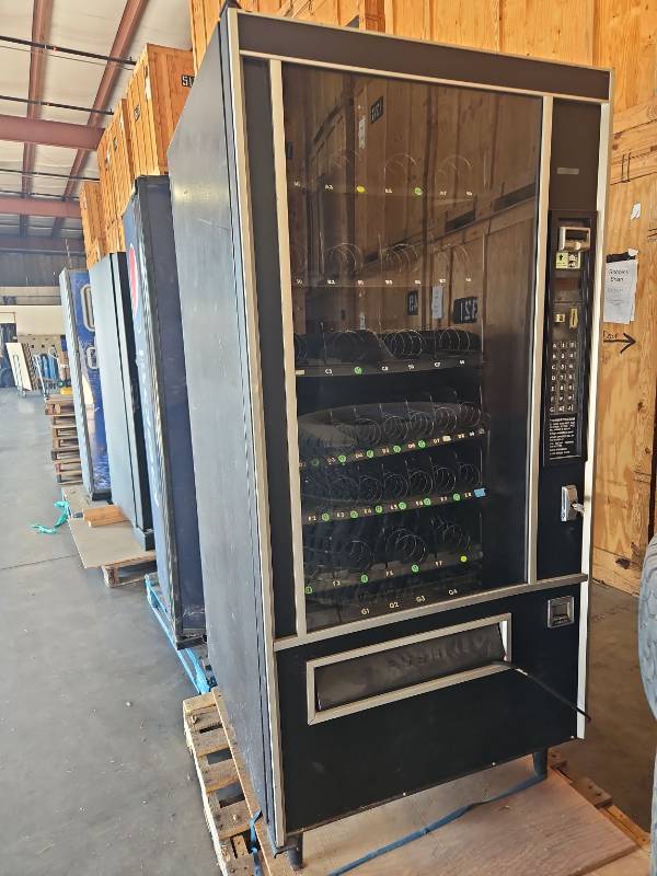 Vending Machine Style Racking North Kansas City, MO Moving Company Overflow Clean Out With Forklifts ...