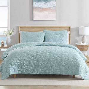 lot 7221 image: Carribean Joe Solid Shell Outline Quilt Set, Blue