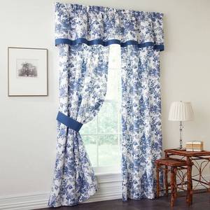 lot 7224 image: Toile Garden Window Treatments