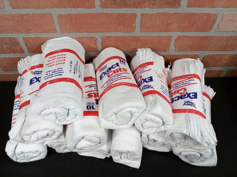 lot 126 image: Exact Cats T-Shirt Rags Cotton Paint & Staining Rags