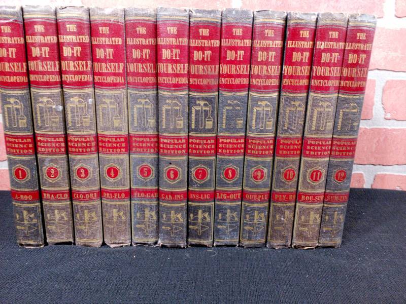 lot 155 image: The Illustrated Do It Yourself Encyclopedias Popular Science Edition 1958