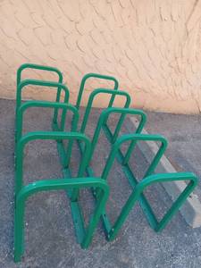 lot 6023 image: Lot of 2 Dero U-Lock it bike Racks