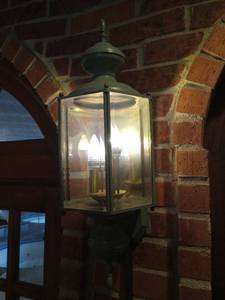 lot 6027 image: Lot of 2 Vintage Exterior Wall Mount Lantern