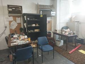 lot 6134 image: Complete Office Furniture Set with Storage  - Retail $350