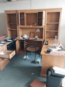 lot 6157 image: Oak Office Desk Unit with Hutch  - Retail $299