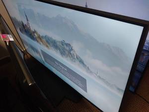 lot 6209 image: LG 55-inch UN5700 4K Smart TV  - Retail $299